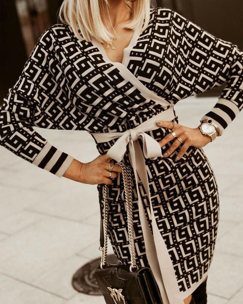 Geometric Pattern Long Sleeve Dress